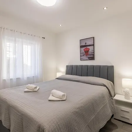 Apartment Petra