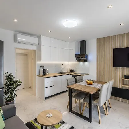 Apartment Petra